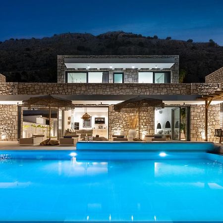 Lido White Villa Pefki  외부 사진
